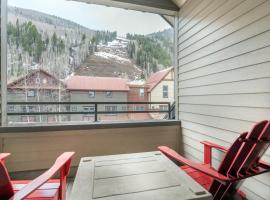 Cimarron Lodge 35 by AvantStay Ski-InSki-Out Property in Complex w Two Hot Tubs, hotel in Telluride