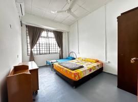 Jiaxin Dormitory - Puteri Wangsa 家馨旅舍, hostel in Ulu Tiram