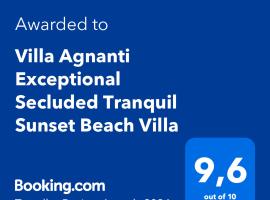 Villa Agnanti Exceptional Secluded Tranquil Sunset Beach Villa, vakantiehuis in Nea Dimmata