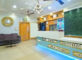 Hotel Glow Inn Paharganj-3 Mins Walk From New Delhi Railway Station