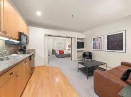 Palisades Tahoe Lodge Rentals Studio #152