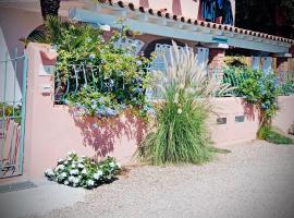 Il Giardino davanti al Mare, villa in Orosei