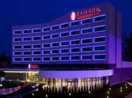 Ramada Plaza Craiova, hotel in Craiova