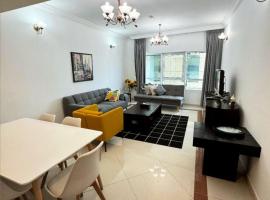 Smart Home Vacation Home- AYLA, apartment in Sharjah