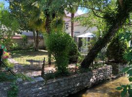 Maison familiale au coeur de la vallée de l'Eure, olcsó hotel Breuilpont városában