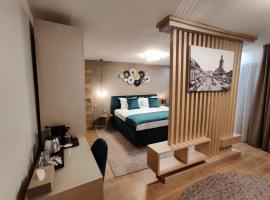 Trend Residence, Ferienwohnung mit Hotelservice in Braşov