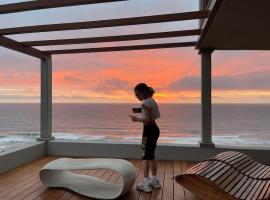 Feel the Ocean Design Apartment, hotel v destinaci Pataias