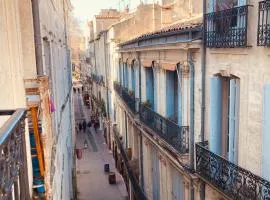 Grand studio plein centre