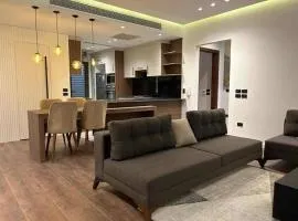 Luxurious Lake View Flat