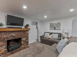 Centrally Located in the Heart of Provo 2 BR, holiday home in Provo