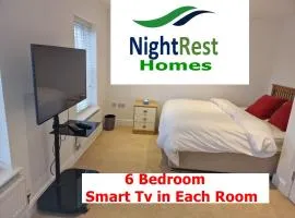 NightRest Homes 6 Bedroom House- Smart TV In each Room - Parking - Wifi -Milton Keynes