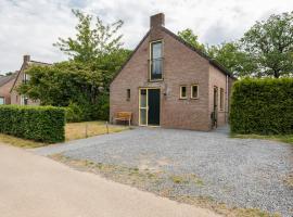 Het Huys Ewijk mooi luxe en een laadpaal, vakantiehuis in Ewijk