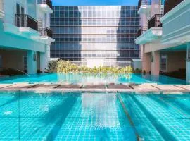 Saint Honore Studio Retreat with Amenities