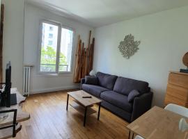 Chambre privée dans magnifique appartement calme, šeimos būstas Paryžiuje