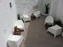 La Siesta de Picasso, romantic hotel in Málaga