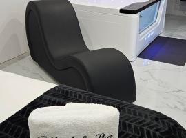 Loft Détente & Spa du Tram, hotel with hot tubs in Ronchamp