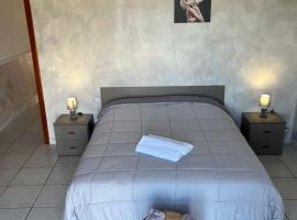 La Classica camere private, apartment in Castiglione di Sicilia