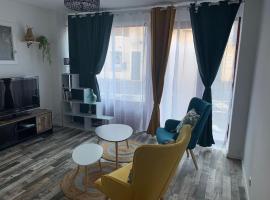 Appartement avec cours – hotel z parkingiem w mieście Poilly-lez-Gien