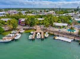 Captain Pip's Marina & Hideaway, hotel cerca de Seven Mile Bridge, Marathon