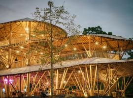 The Osing Bamboo Resort - a LIBERTA Collection，外南夢的飯店