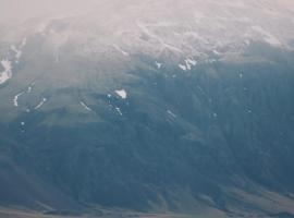 Glacier World - Hoffell Guesthouse, nakvynės su pusryčiais namai mieste Hofelis