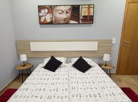 Good Vibes - Lagos Guesthouse, hotel in Lagos