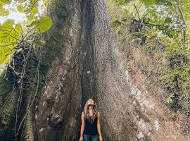 Isla Ecologica Mariana Miller, hotel sa Puerto Misahuallí