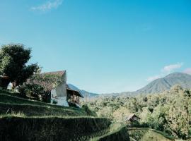 Padi Bali Jatiluwih, hotell sihtkohas Tabanan huviväärsuse Angseri Hot Spring lähedal