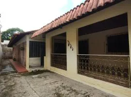Casa Chapéu Virado