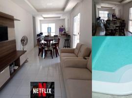 Casa com piscina Forte Orange- Itamaracá, hotell i Itamaracá