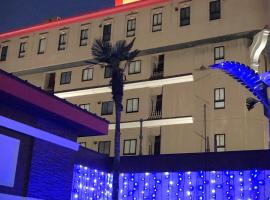 ホテルハンズ, hotel v destinaci Ginan