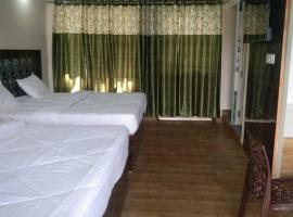 Sitapur prithvi yatra hotels kedarnath，Rudraprayāg的飯店