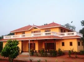 Sharanya Holiday Villa/Free BF/ Pool nearby