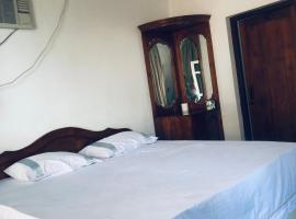 Sarojeni Apartments, Ferienwohnung in Negombo