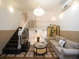 Shanghai Hills & Serendipity Family Boutique Near Line13 Mid Huaihai Road