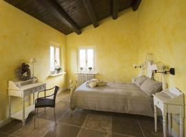 Country House Il Sassòne, agroturismo en Camerano
