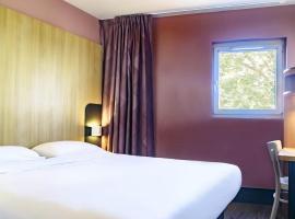 B&B HOTEL Nîmes Centre Arènes โรงแรมในนีมส์