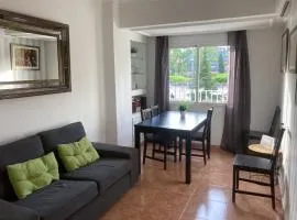 Luninoso y práctico apartamento en el centro con amplio parking incluido