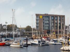 Tŷ Milford Waterfront, hotel v destinácii Milford Haven