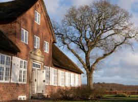 Bjerremark Hotel og Kursuscenter, pet-friendly hotel in Tønder