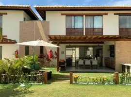 Casa com vista para o mar praia de Imbassai 3 quartos todos com suite e ar condicionado, 6 pessoas