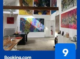 BnB Maison d'Art Breakfast in the Art Gallery