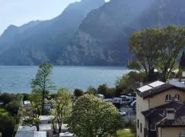 Al Lago Camping & Rooms