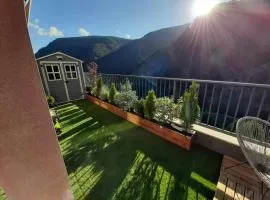 UNIQUE 57m2 Terraza BBQ vista mágica1-0