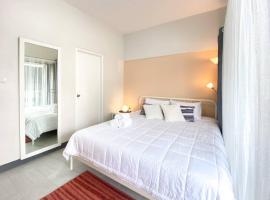 Cozy 1br walk to BTS and Airport Rail Link Close to Malls T