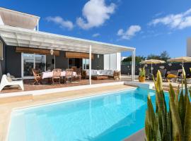 Villa Golf Lanzarote, hotel in Costa Teguise