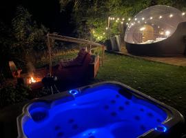 La bulle bien belge avec jacuzzi, hotel din Lasne