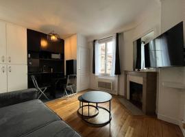 Central Typical Parisian Studio