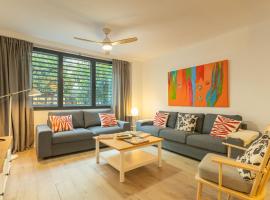 Charming 2 Bedroom Apartment with FREE PARKING close to Torre del Oro by Ocityzen