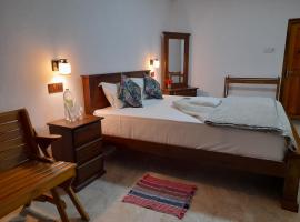 Amaya View Guest Inn, отель в городе Хапутале